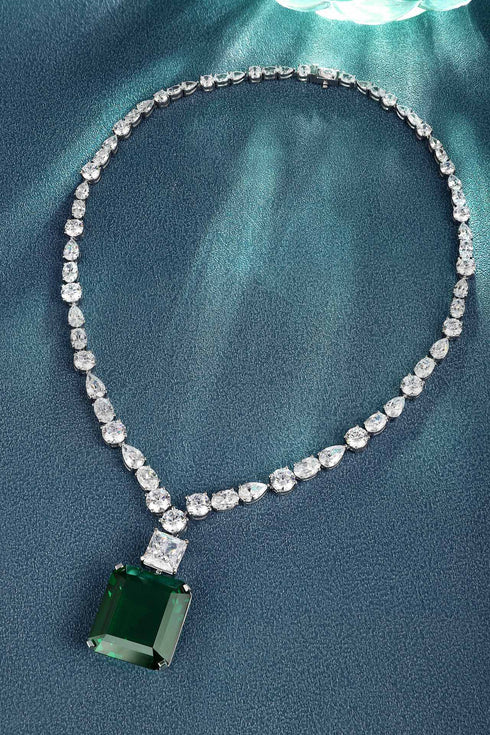 S925 Silver Cultured Emerald Necklace (JSABN09112Y)