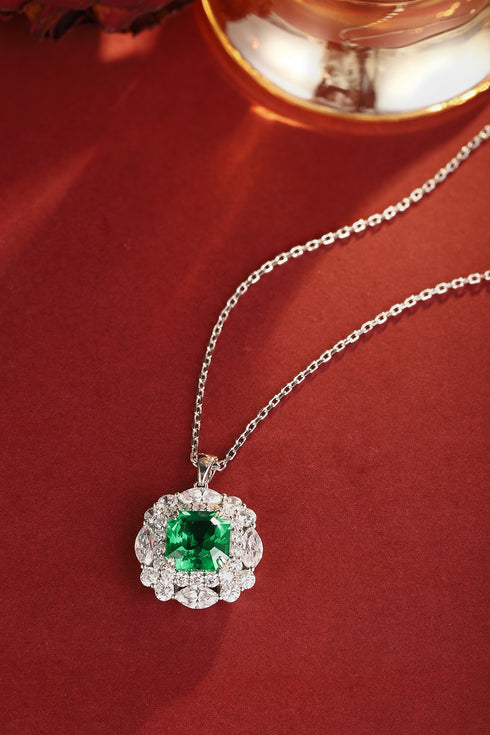 S925 Silver Cultured Emerald Necklace (JSEGN2010Y)