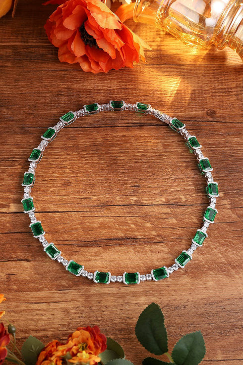 S925 Silver Cultivated Emerald Necklace A (JSEGN2084Y)