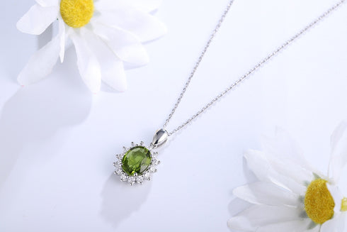 S925 SIlver Natural Peridot Neckalce W (JN307Y)
